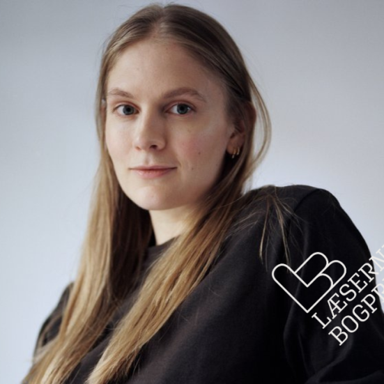 Portræt af Emma Holten