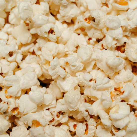 close up af popcorn