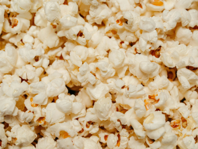 close up af popcorn